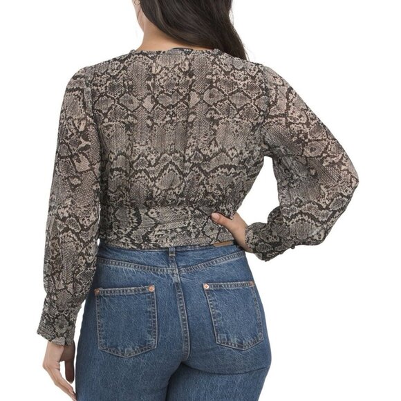 Zara Women's Printed Shirt Long Sleeves V-Neck Side Zip Closure Size XS NWT $47 - Picture 2 of 15